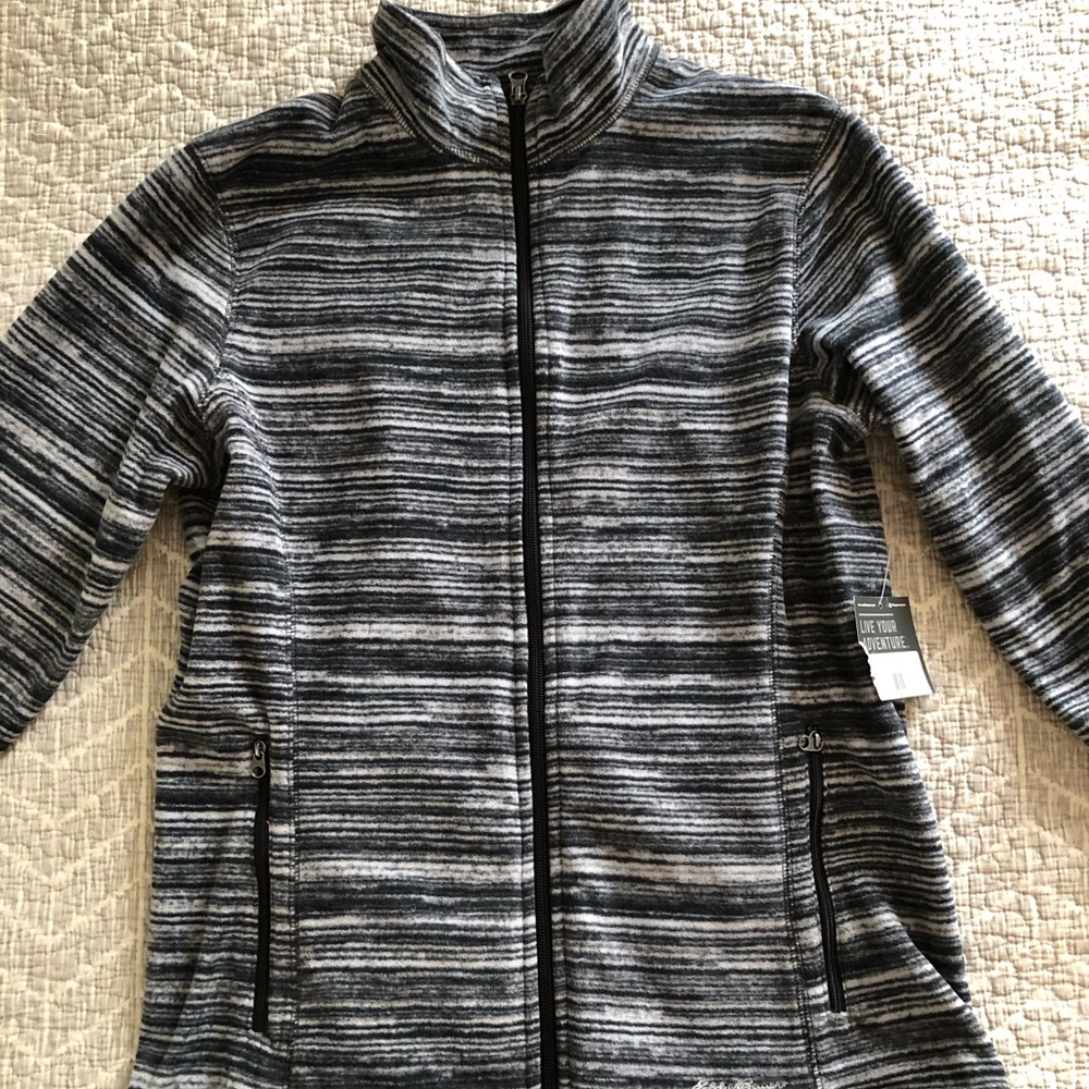 EDDIE BAUER black and white jacket